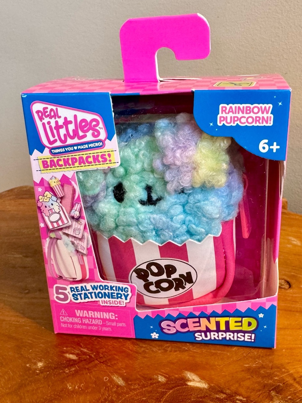 NWT Real Littles Brand Scented Surprise Rainbow Pupcorn Mini Backpack Stationery